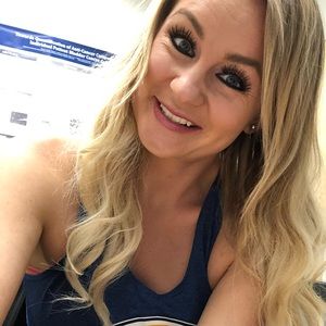 Meet your Posher, Shawna